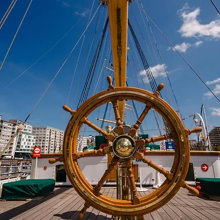 Stormvogel B3 - - Seaview Met Frontaal Zeezicht 4pers Direct Aan Het * Oostende